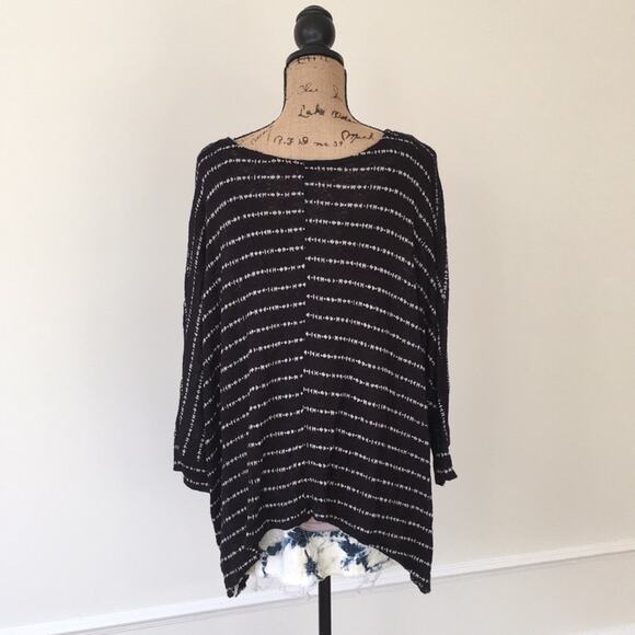 Vision oversized sweater L in EUC black & white - Picture 5 of 7